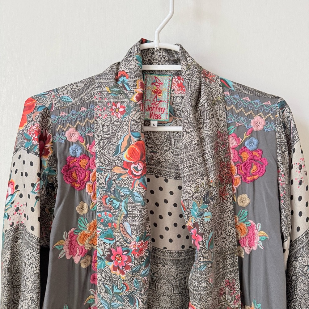 Johnny Was Ellamo Silk Embroidered Kimono - Picture 6 of 14